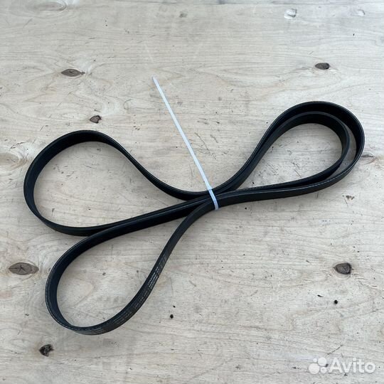 Ремень генератопа Bosch 6pk 2040