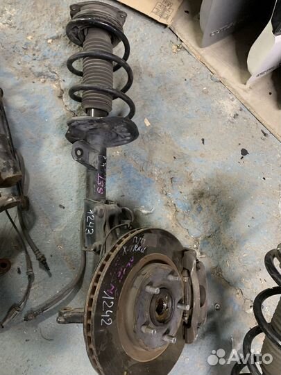 Стойка амортизатора x-trail t31