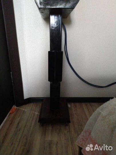 Стойки под колонки