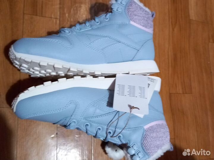 Кроссовки Reebok утепленные