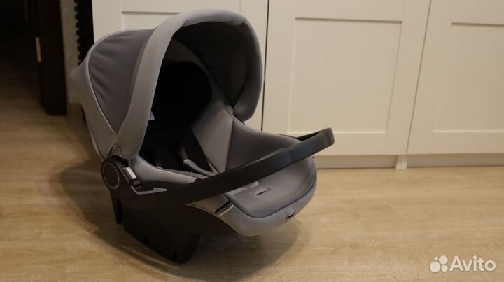 Автокресло Peg-Perego Primo Viaggio SL