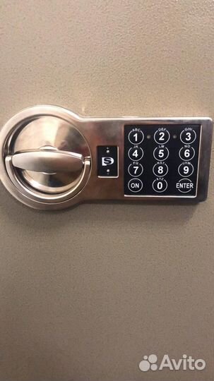 Вскрытие замков сейфов,дверей,авто