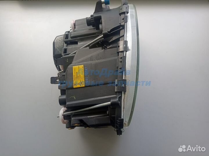 Фара правая Мерседес Актрос