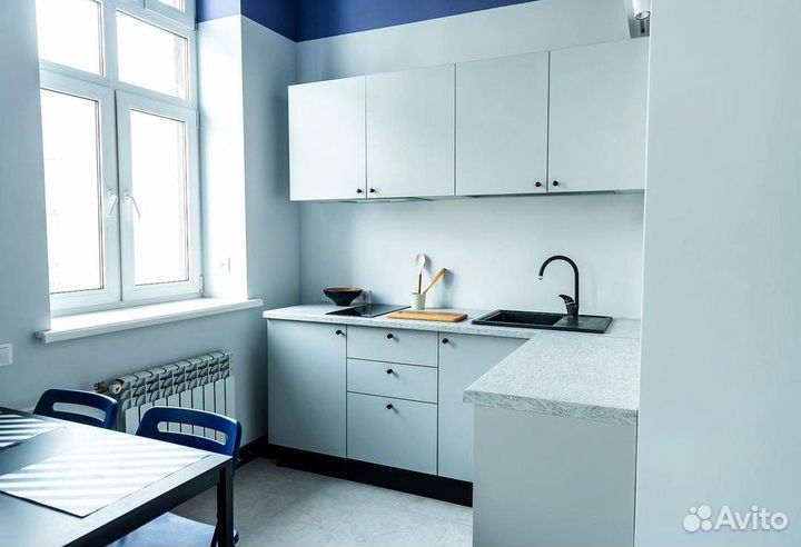 Кухонный гарнитур угловой в потолок