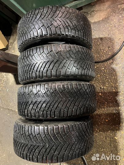 Michelin X-Ice North 4 245/50 R18