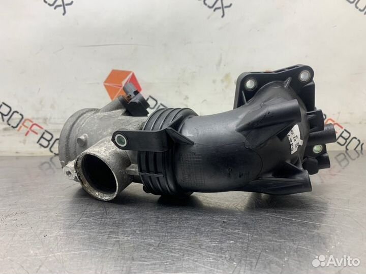 Патрубок (трубопровод, шланг) Mercedes C-Class