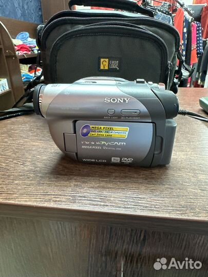 Видеокамера sony