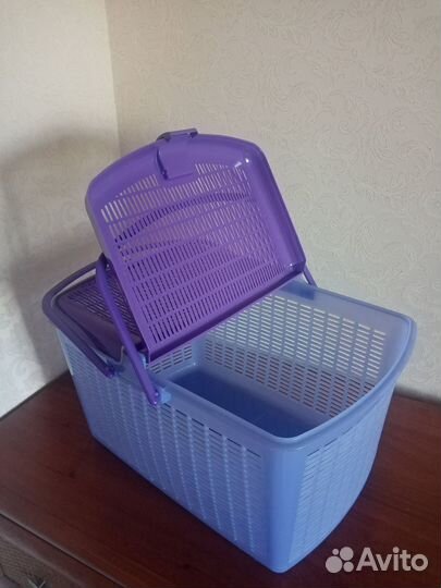 Переноска для животных пластиковая