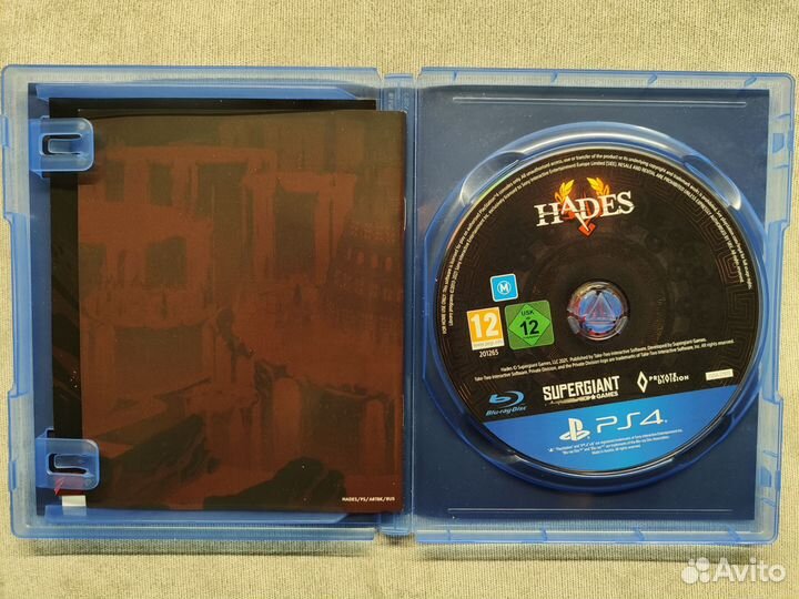Hades игра для PlayStation 4 / 5