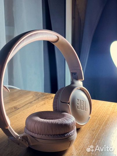 Беспроводные наушники jbl tune 590BT