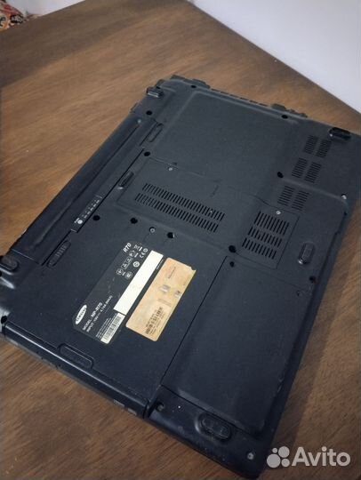 Ноутбук Samsung np R70