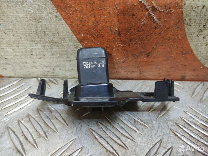 Камера заднего вида Toyota Camry 7 XV50 2014-2018