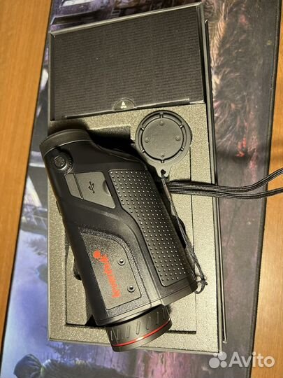 Тепловизор Levenhuk Fatum Z250