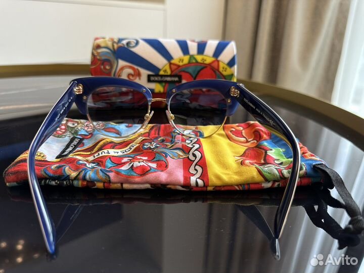 Солнцезащитные очки