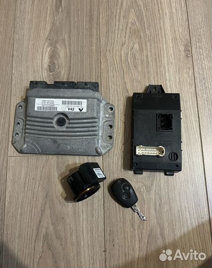 Эбу renault duster 2.0 бензин