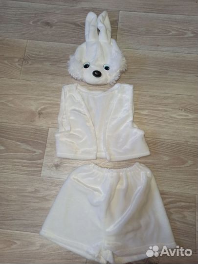 Новогодний карнавальный костюм зайчика