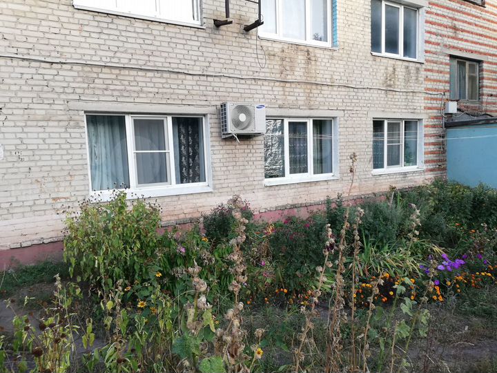 2-к. квартира, 65 м², 1/4 эт.