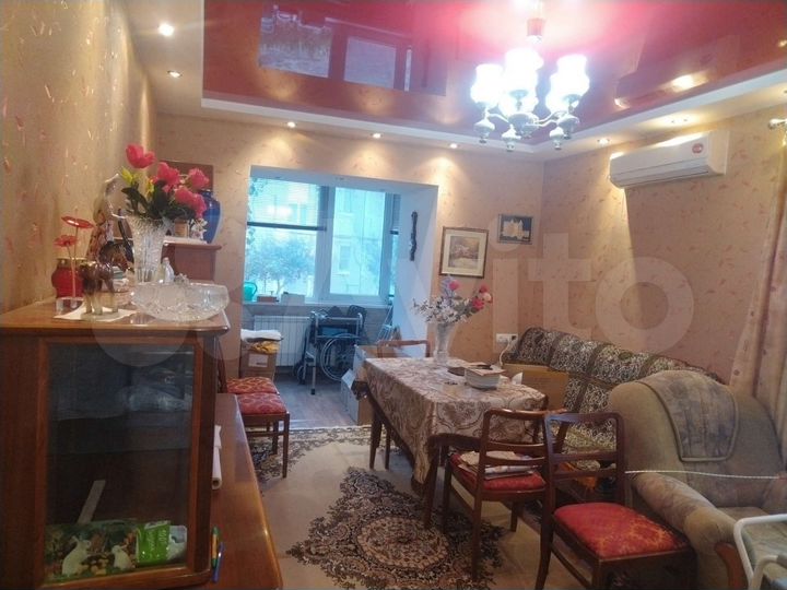 2-к. квартира, 58 м², 1/2 эт.