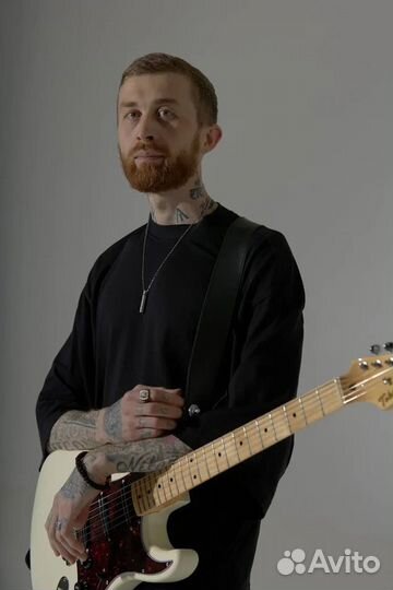 Уроки игры на гитаре (электрогитара) и вокал