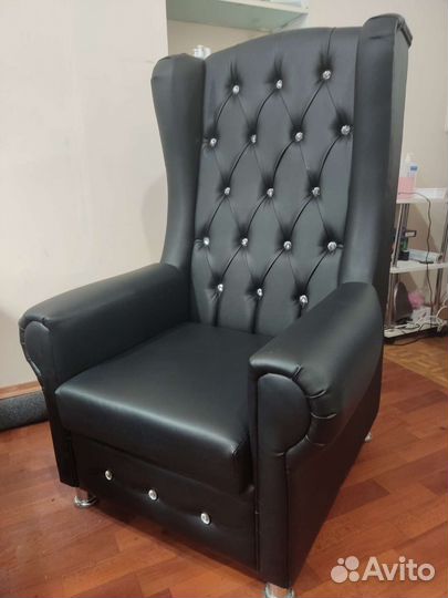 Педикюрное кресло