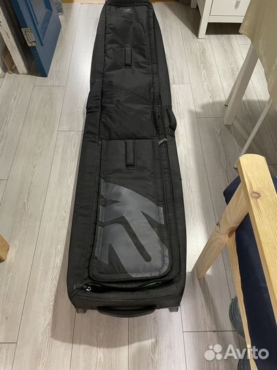 Чехол для сноуборда, лыж с колесами Burton, K2