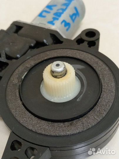 Мотор стеклоподъемника Mazda Mazda3 BL Z6 2011