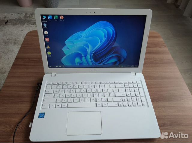 Ноутбук Asus X540S
