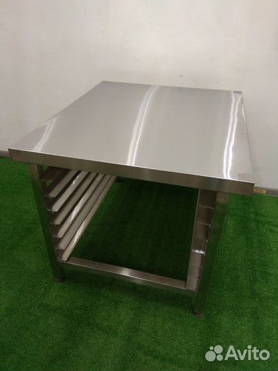 Подставка под пароконвектомат 860х1000мм