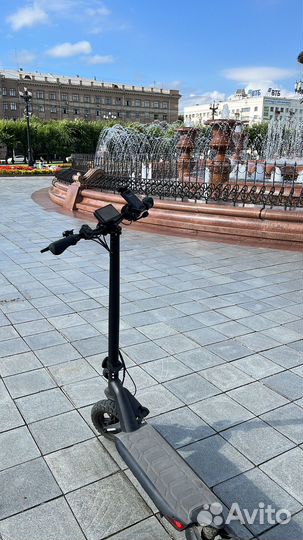 Электросамокат Hiper model Z