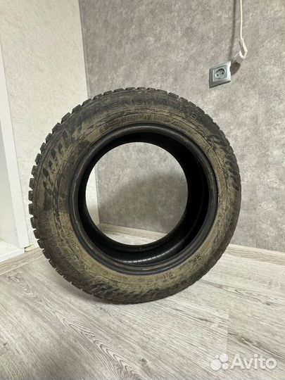 Nokian Tyres Hakkapeliitta 9 SUV 215/60 R17 100T