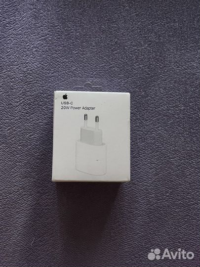 Блок З/У на iPhone