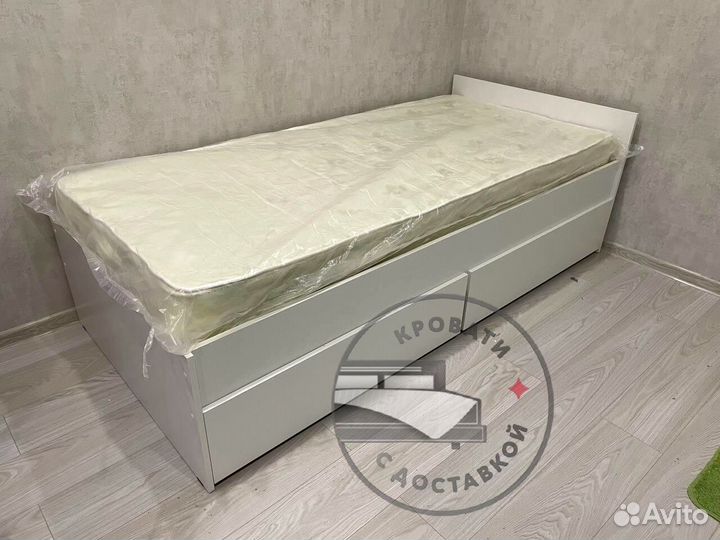 Кровать односпальная с ящиками