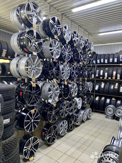 Yokohama Geolandar A/T G015 265/65 R17 100T