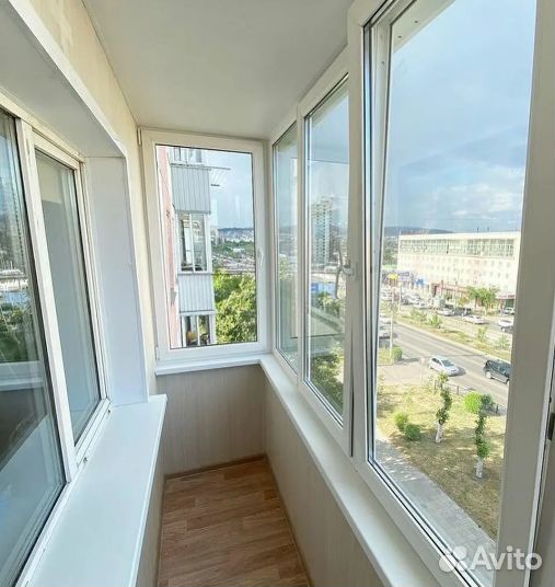 Остекление и отделка балкона и лоджии