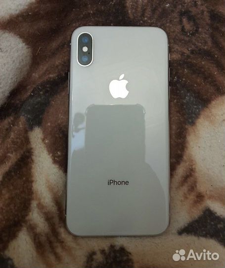 iPhone X, 256 ГБ