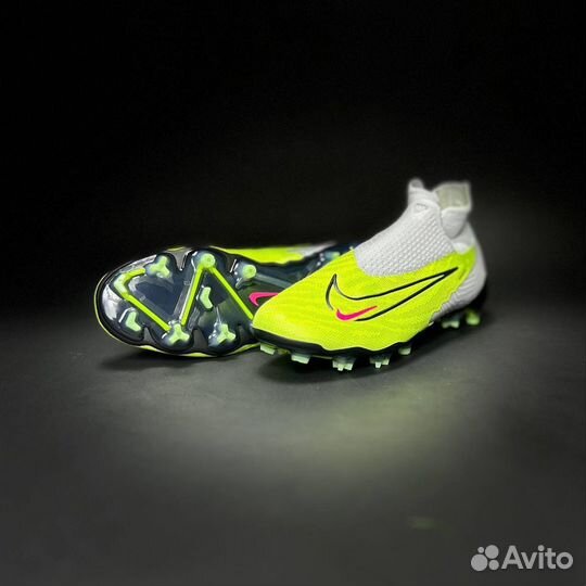 Бутсы для искуственного газона Nike Phantom gx