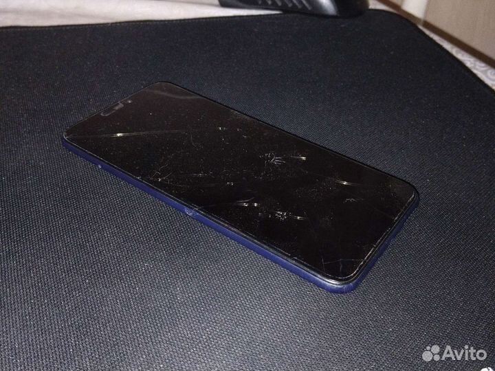 Телефон honor 8c