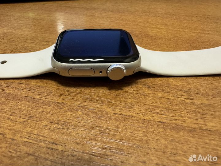 Часы Apple Watch SE 2