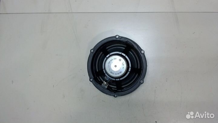 Динамик Volkswagen Touareg, 2011