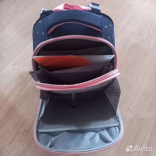 Рюкзак школьный для девочки бу
