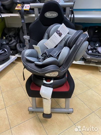 Osann Eno SL поворотное автокресло с рождения