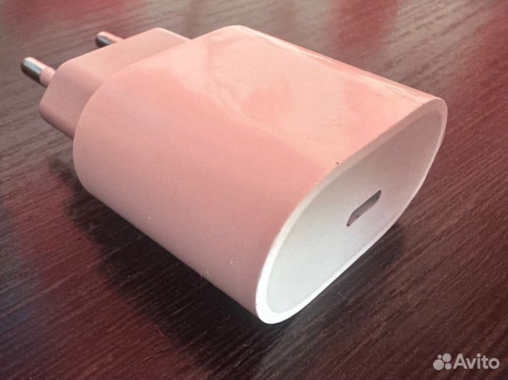 Адаптер/блок питания Apple iPhone, USB Type C,20W