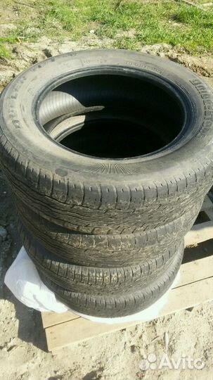 Bridgestone Dueler RVT 225/65 R17