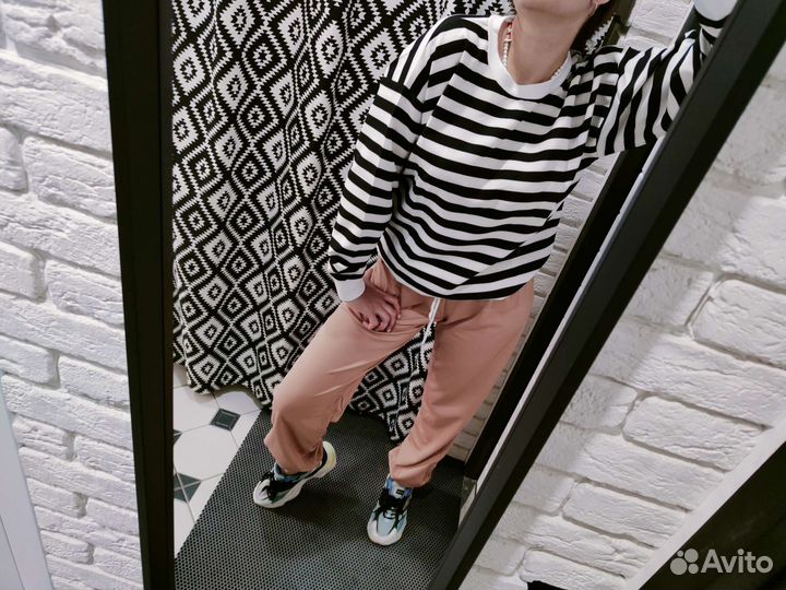 Новый брючный спортивный костюм женский