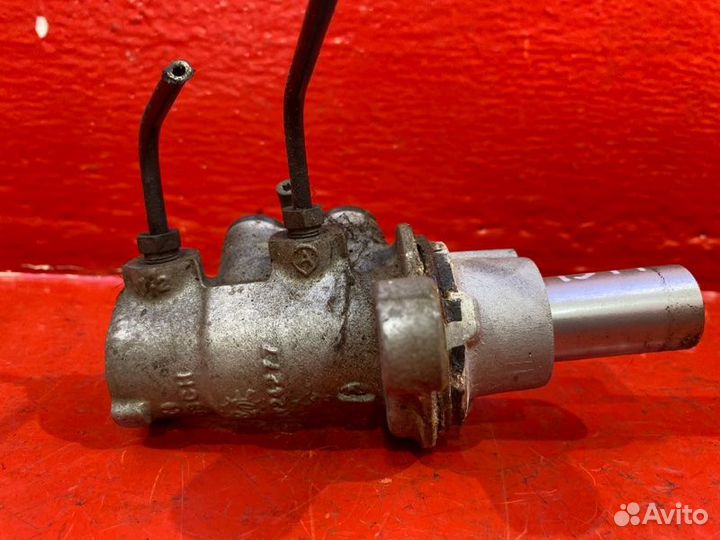 Главный тормозной цилиндр Nissan Qashqai J10 K9K