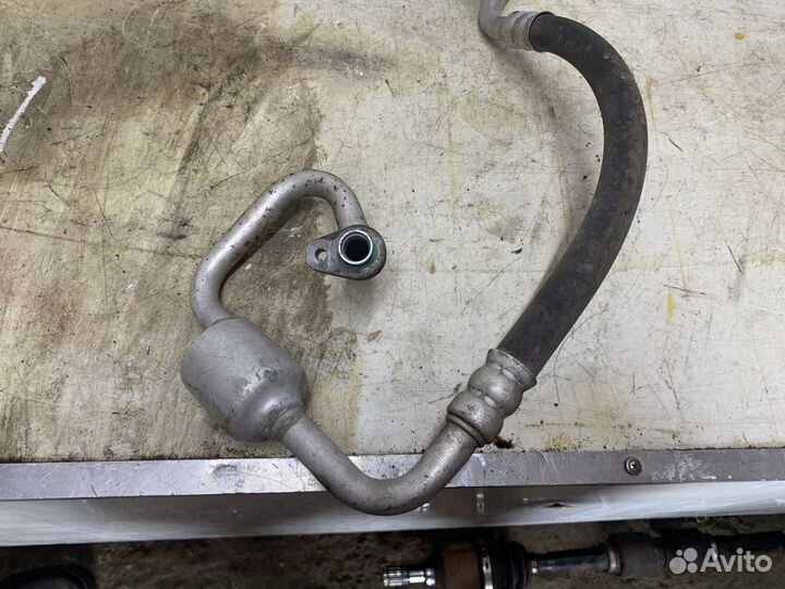 Трубка кондиционера Kia Sportage 3 2010-2015