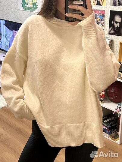 Свитер женский