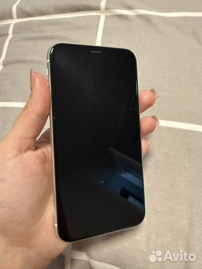 iPhone Xr, 128 ГБ