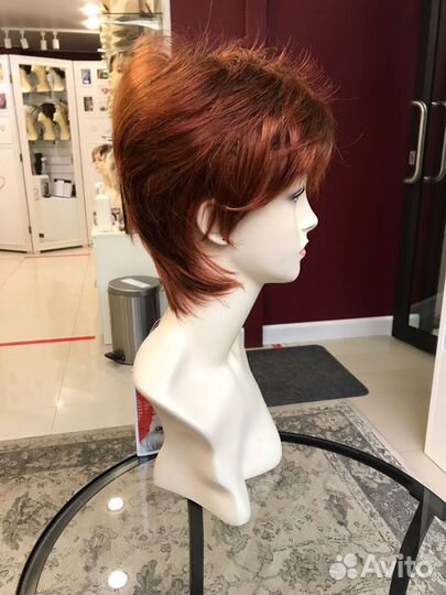 Искусственный парик Ivy Ellen Wille