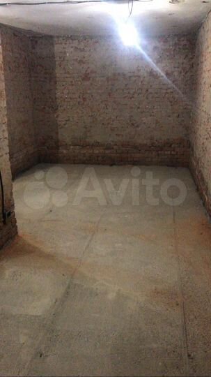 Продам нежилое помещение 95 м² цоколь